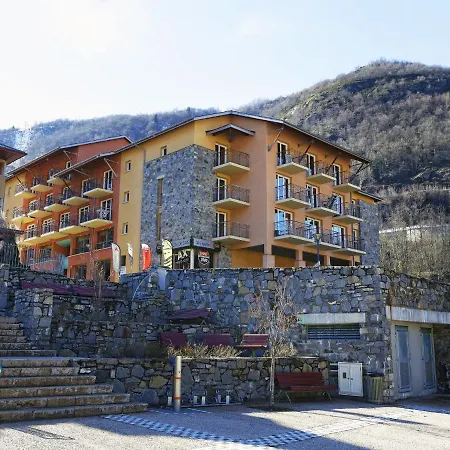 Apartment Les Grands Ax-3